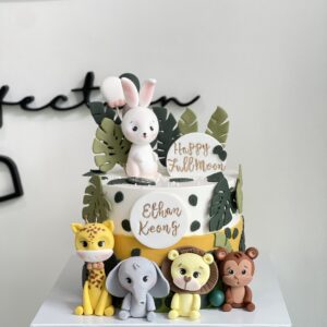 Unique Custom Cakes KL