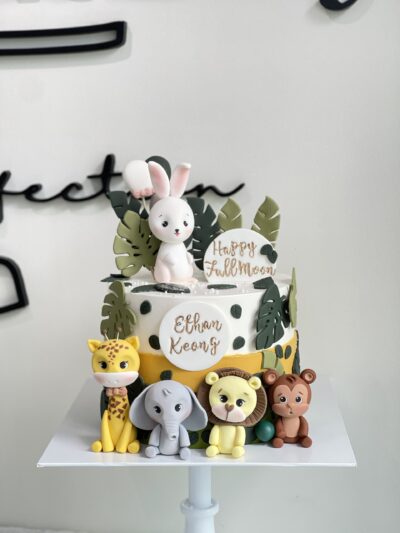 Unique Custom Cakes KL