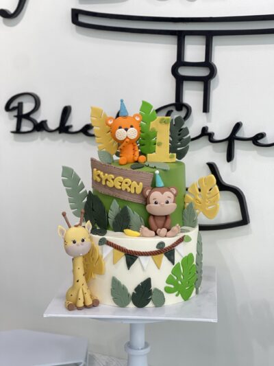 Kysern's 2-Tier Animal Cake