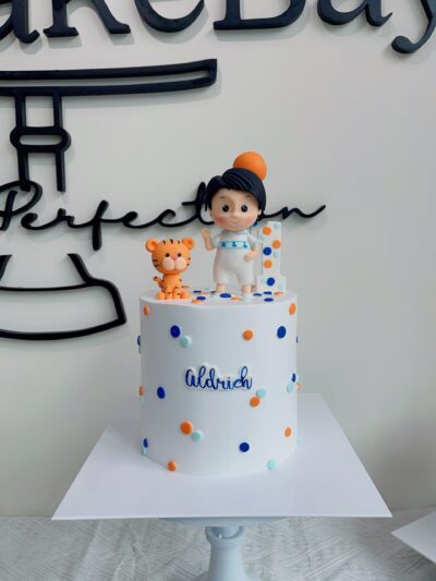 Aldrich's Baby Boy and Tiger Cake