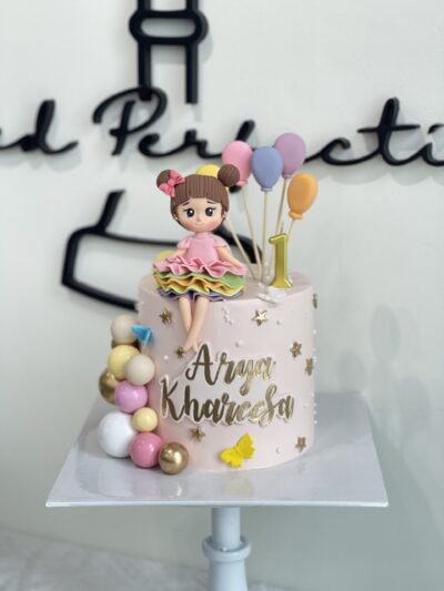 Arya Khareesa's Baby Girl Cake