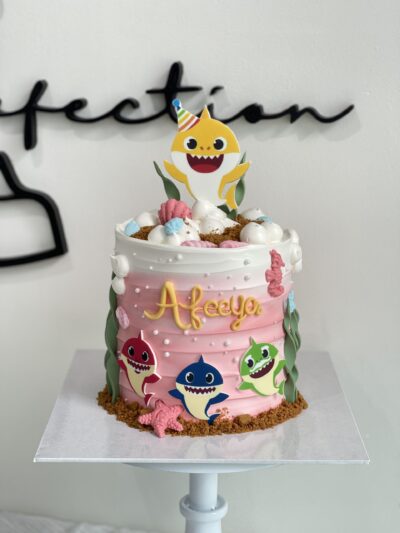 Afeeya's Baby Shark Cake