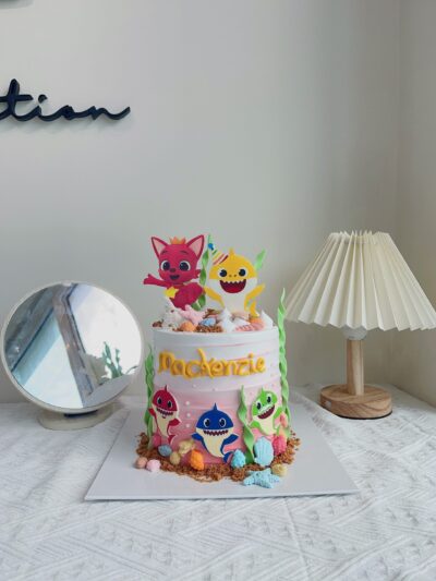 Mackenzie's Baby Shark Cake