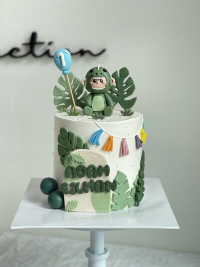 Adam Eilman's Baby Boy and Dinosaur Cake