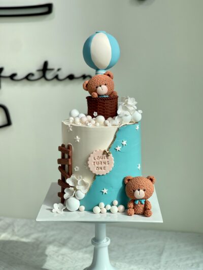 Louis's Bear in Hot Air Balloon Cake