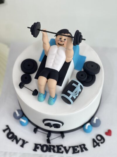 Tony's Gym Fitness Cake