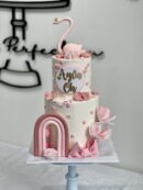 Ayva Oh's Swan and Ribbon Cake