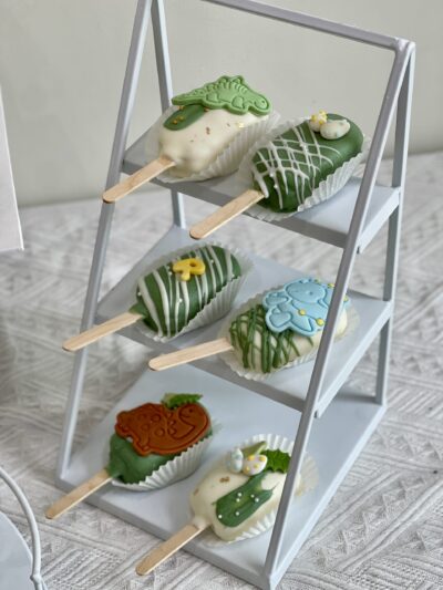 Dinosaur Cakesicle