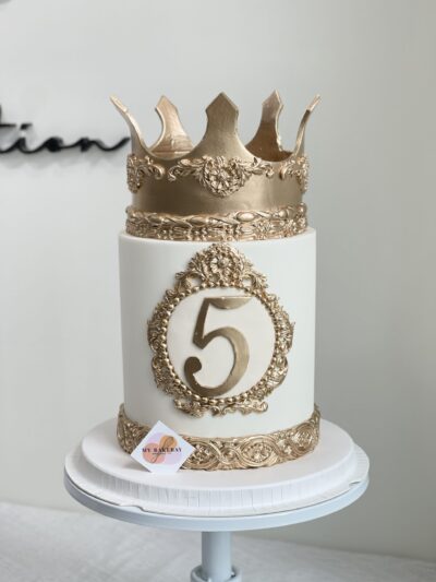 Fondant Crown Cake
