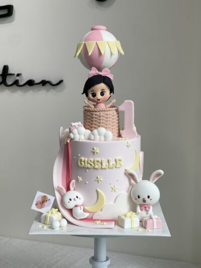 Giselle's Baby Girl in Hot Air Balloon Cake