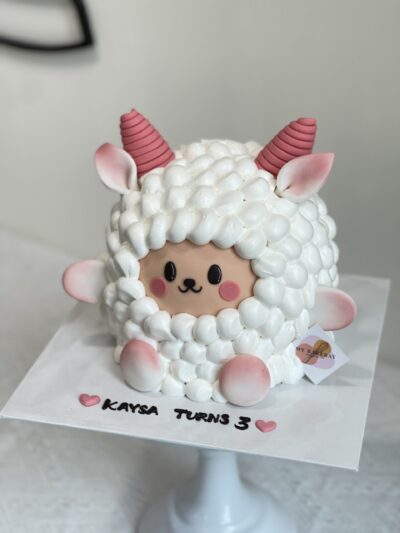 Kaysa's 3D Cute Sheep Cake