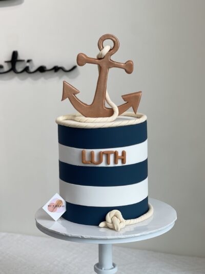 Luth's Nautical Cake