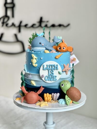 Luth's Sea Animal Cake