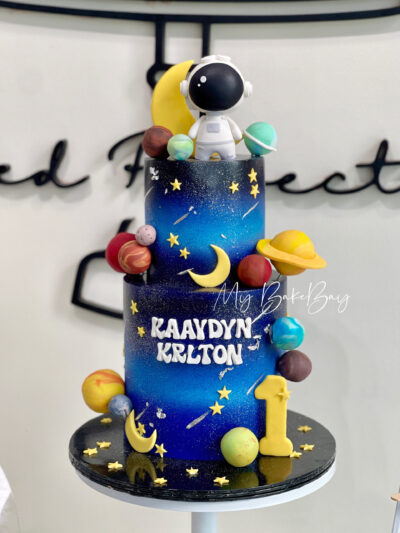 Raaydyn Krlton's 2 Tier Astronaut on Space Cake