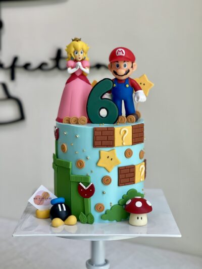 Super Mario Cake