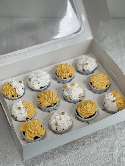 Yellow & White Aesthetic Cupcake